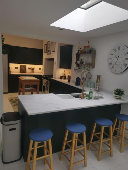 란베리스 Prime Location For Snowdon, Family And Dog Friendly! 빌라 외부 사진