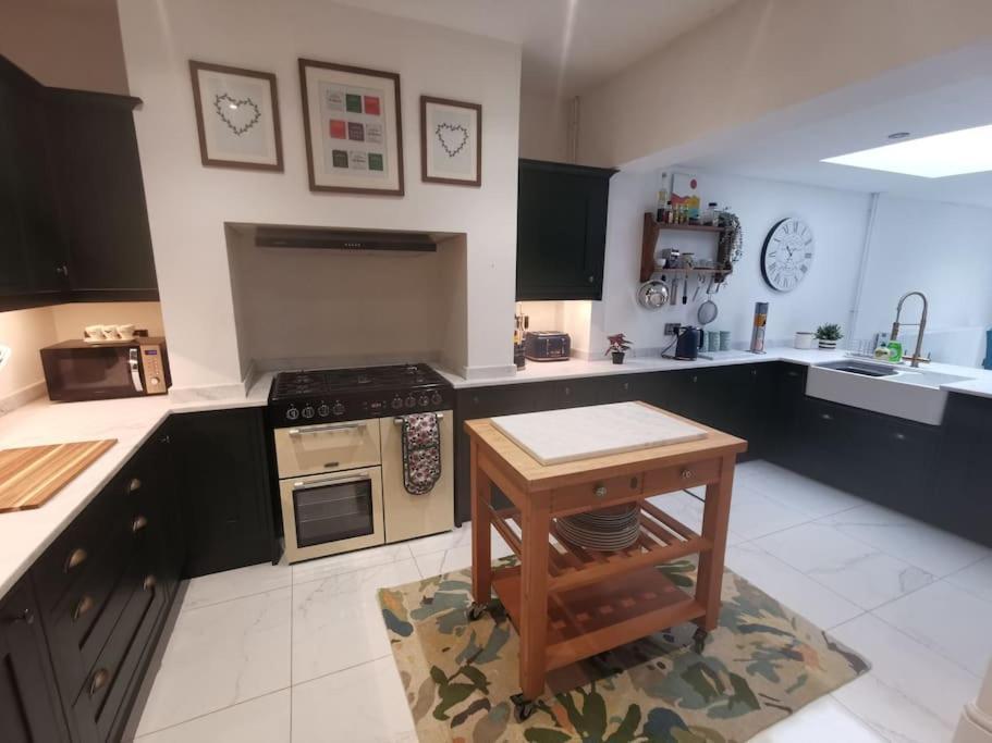 란베리스 Prime Location For Snowdon, Family And Dog Friendly! 빌라 외부 사진