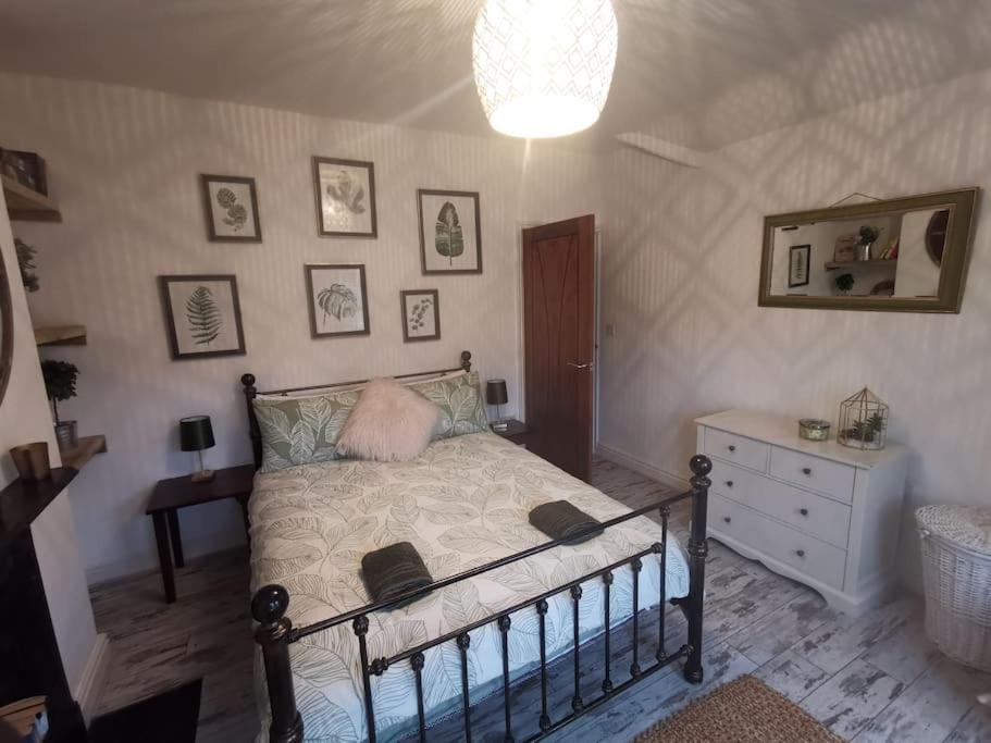 란베리스 Prime Location For Snowdon, Family And Dog Friendly! 빌라 외부 사진